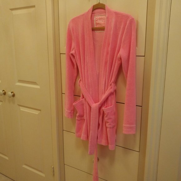 Victoria's Secret Pink Bathrobe - Picture 3 of 3